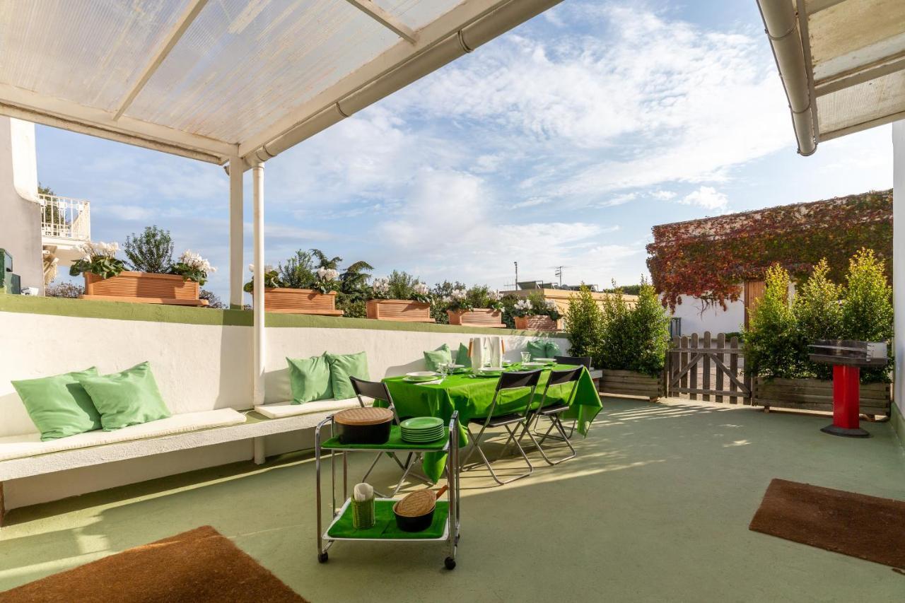 Kamyhouse Una Tranquilla Struttura Nel Verde Villa Naples Exterior photo