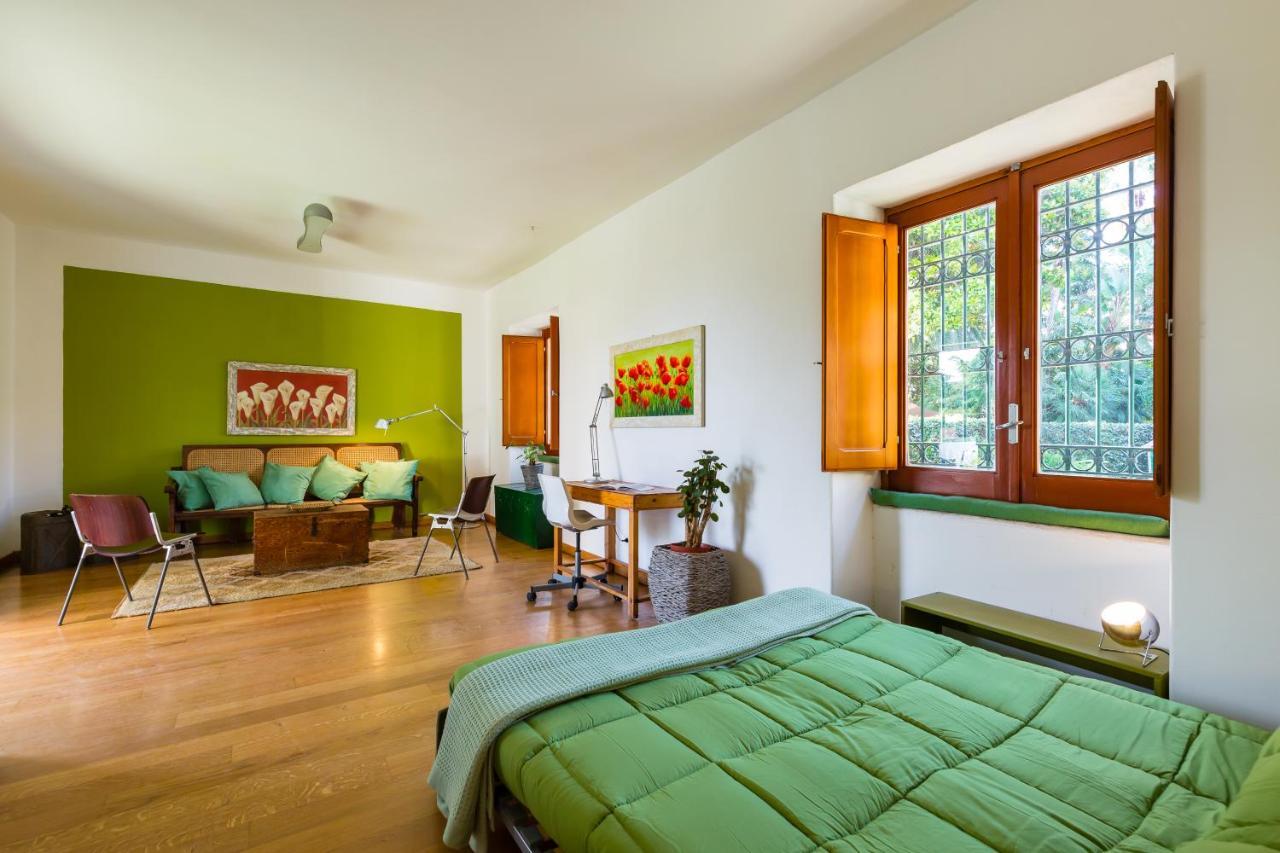 Kamyhouse Una Tranquilla Struttura Nel Verde Villa Naples Exterior photo